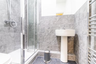 5 bed flat, George House, Jesmond, Newcastle, NE22AL - Image 4